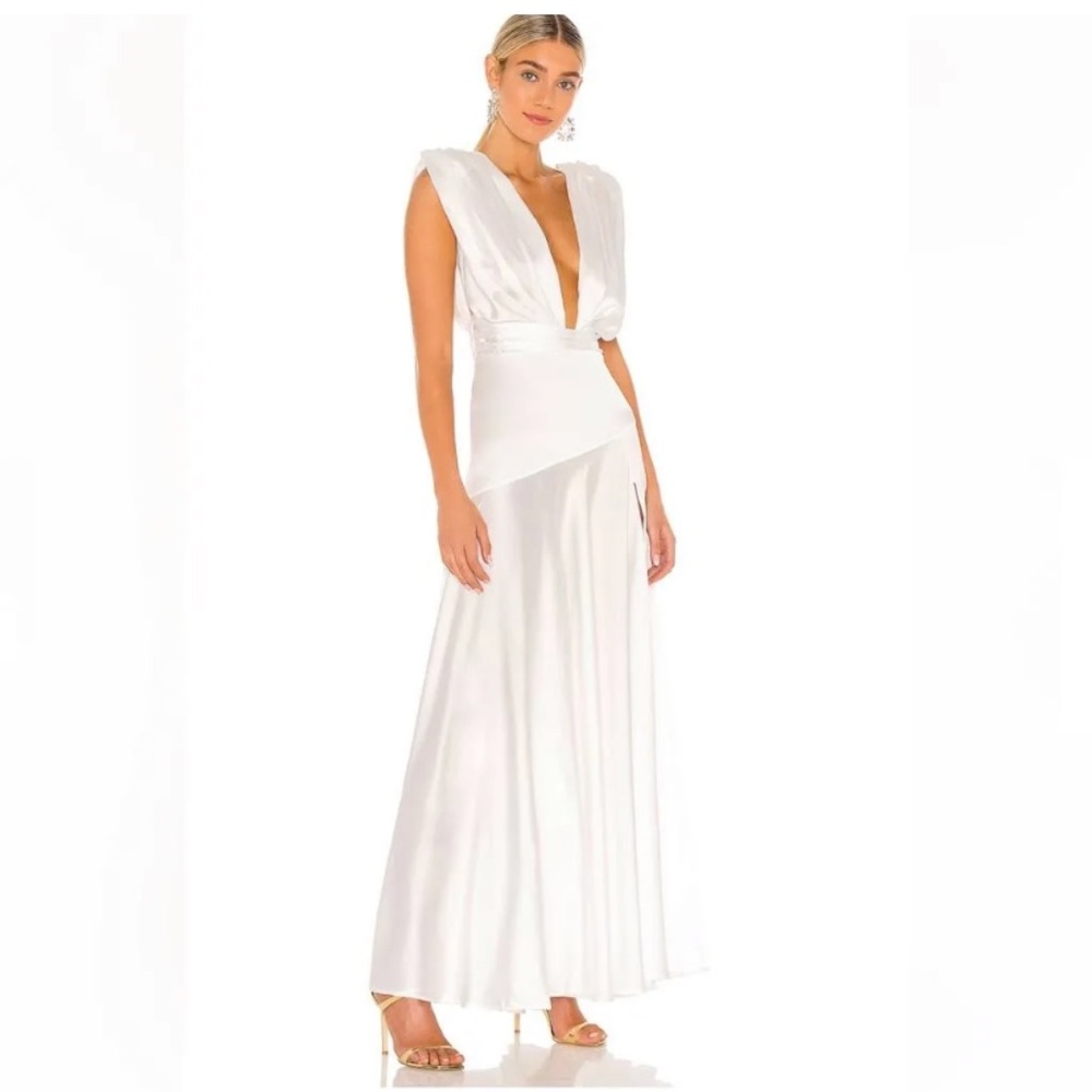 Bronx And Banco Romi Bridal Gown